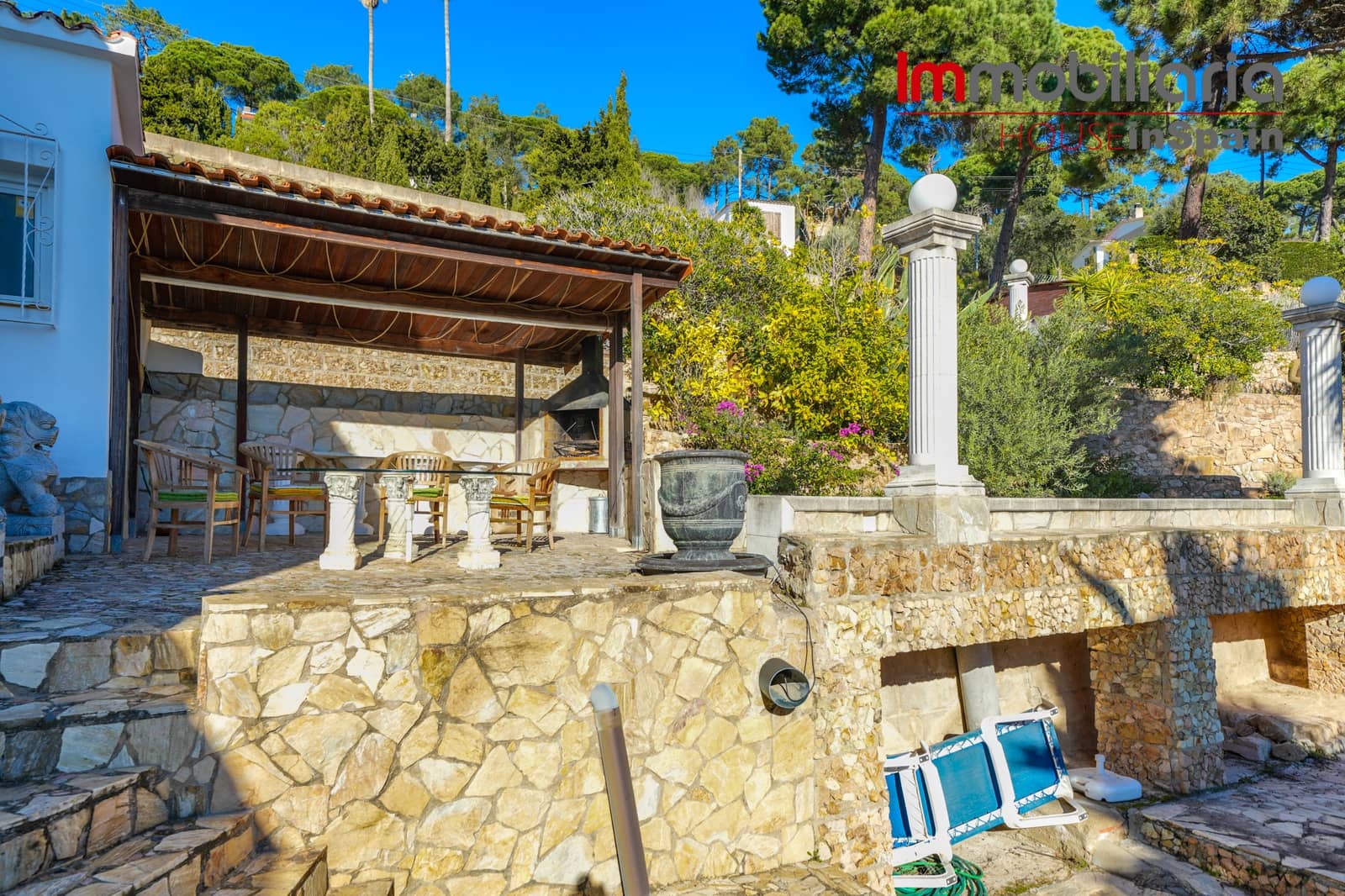 3 soveværelse Villa til salg i Lloret de Mar med swimmingpool garage - € 780.000 (Ref: 8740845)