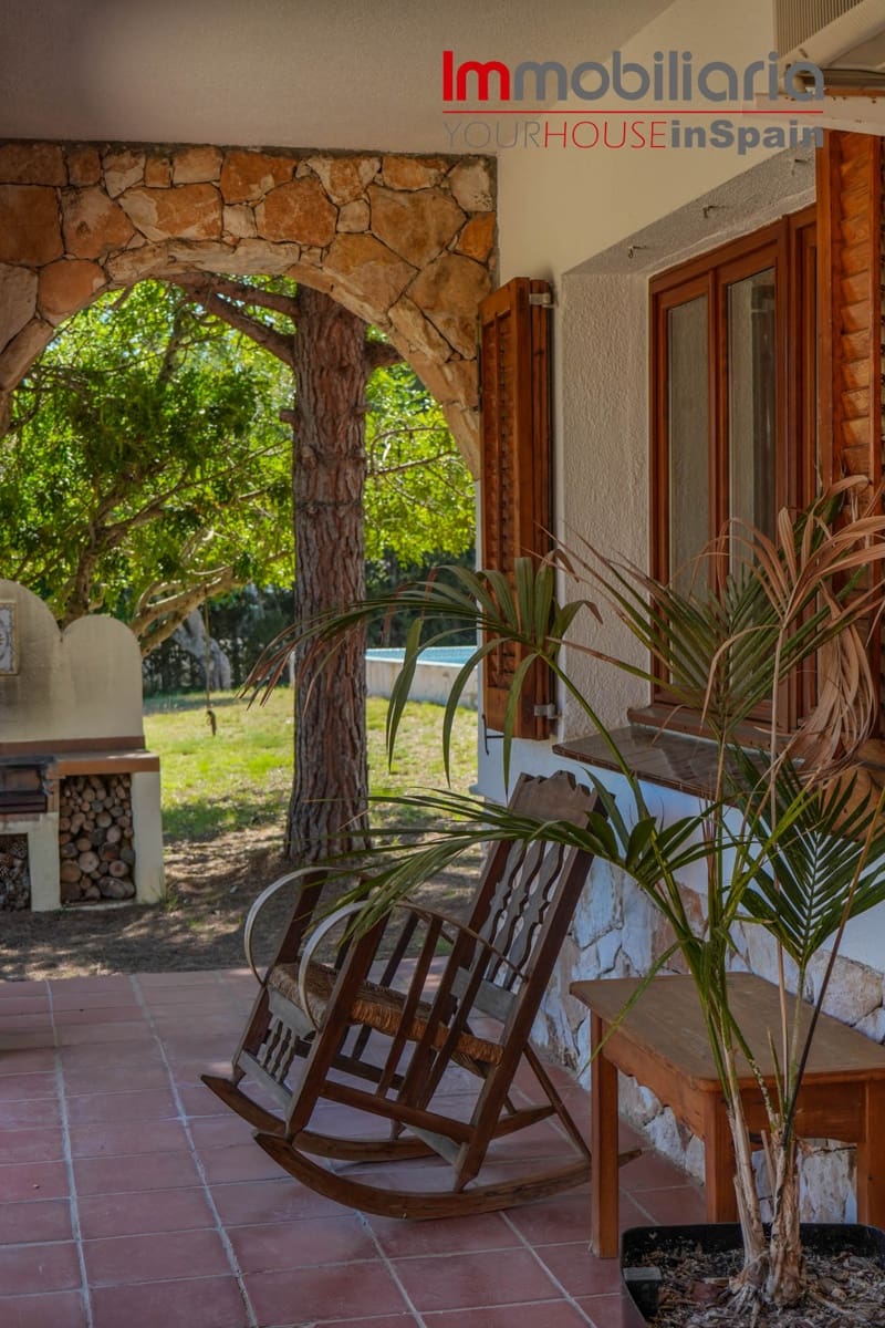 4 soveværelse Villa til salg i Altafulla med swimmingpool garage - € 795.000 (Ref: 9008797)