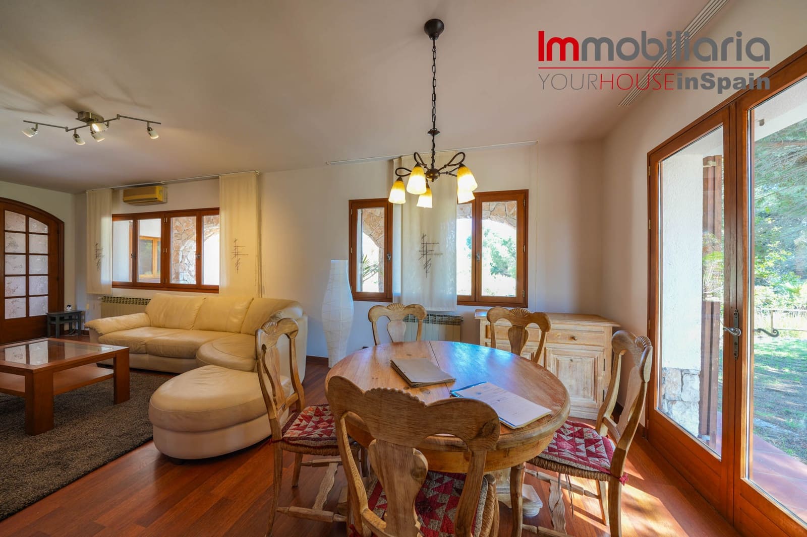 4 soveværelse Villa til salg i Altafulla med swimmingpool garage - € 795.000 (Ref: 9008797)