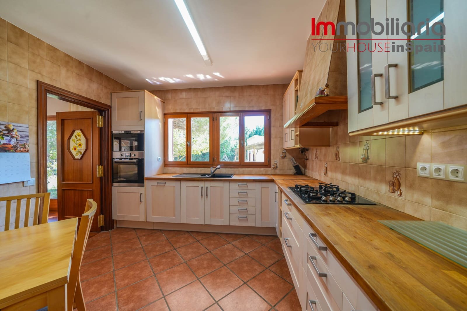 4 soveværelse Villa til salg i Altafulla med swimmingpool garage - € 795.000 (Ref: 9008797)