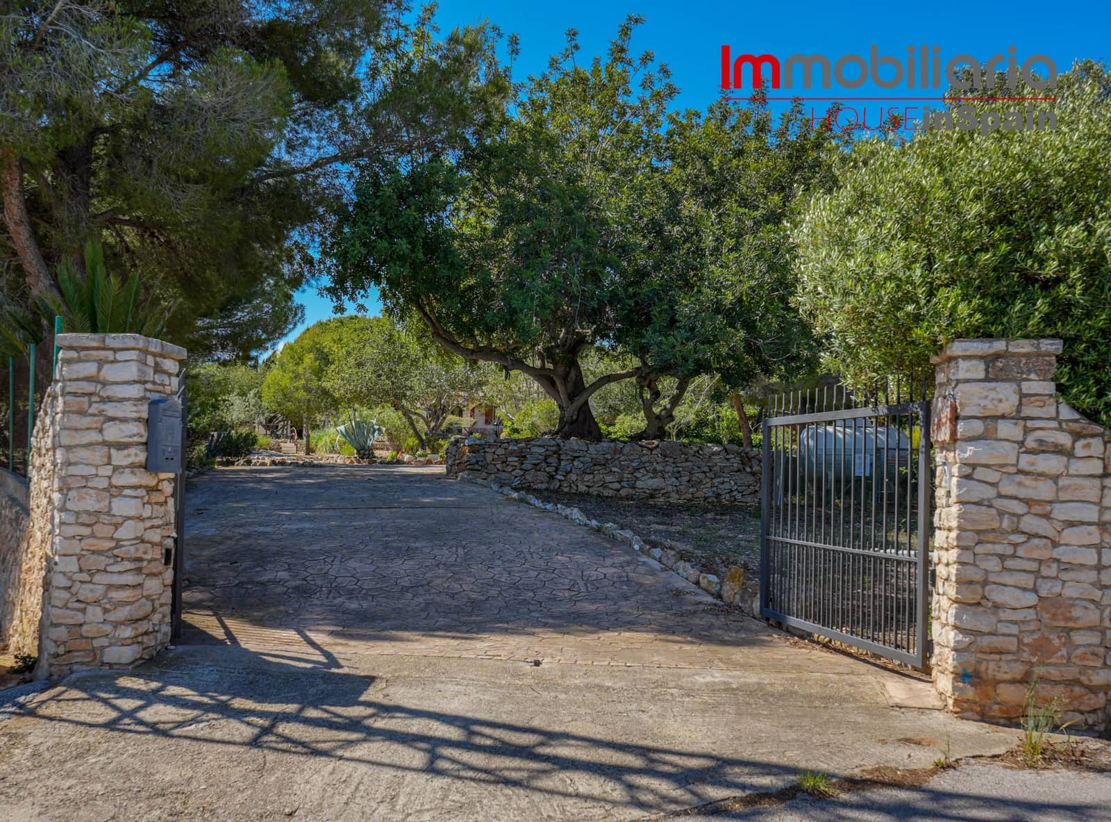 4 soveværelse Villa til salg i Altafulla med swimmingpool garage - € 795.000 (Ref: 9008797)