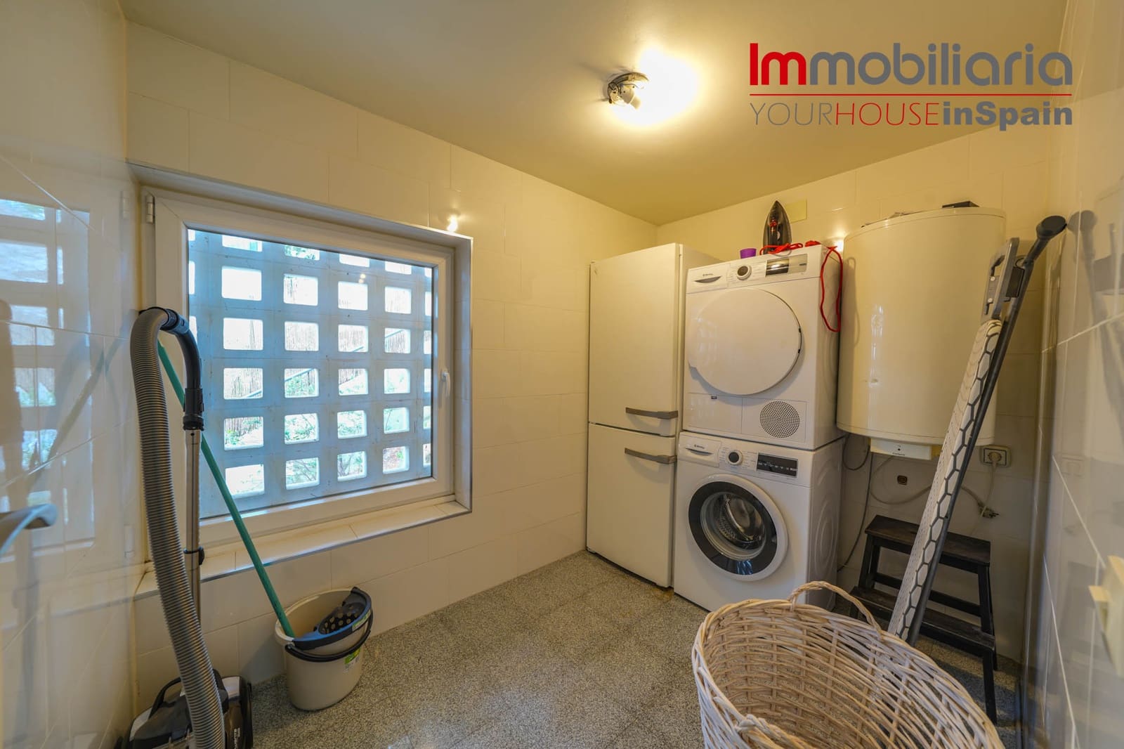 6 quarto Moradia para venda em Blanes com piscina garagem - 1 250 000 € (Ref: 9028483)