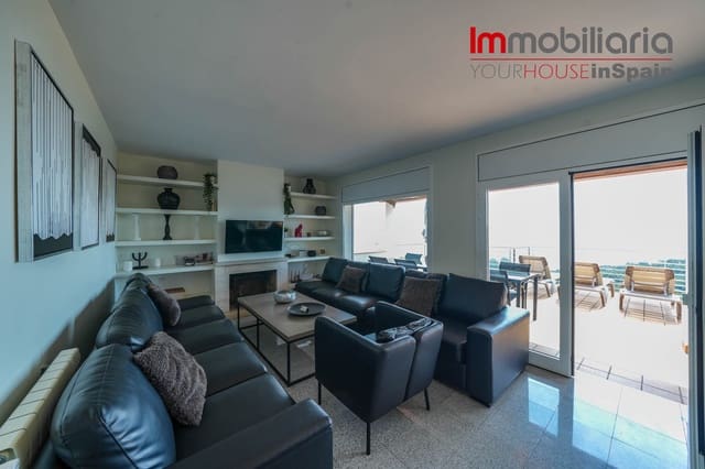 6 bedroom Villa for sale in Blanes with pool garage - € 1,250,000 (Ref: 9028483)