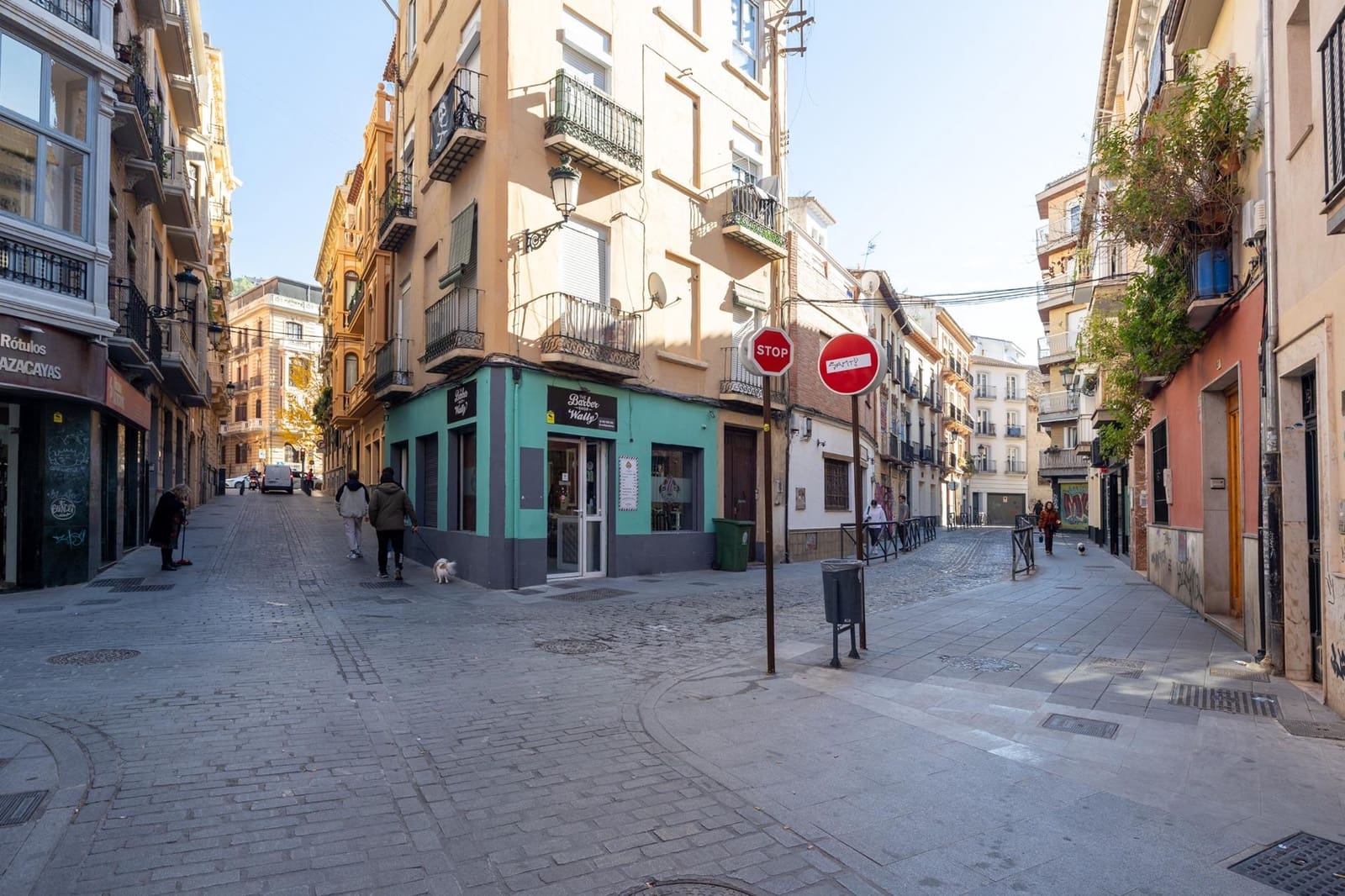 Erhverv til salg i Granada by - € 75.000 (Ref: 9167808)