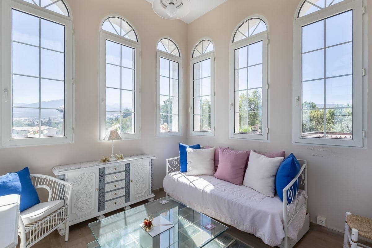 7 bedroom Villa for sale in Ogijares with pool garage - € 1,480,000 (Ref: 9167842)