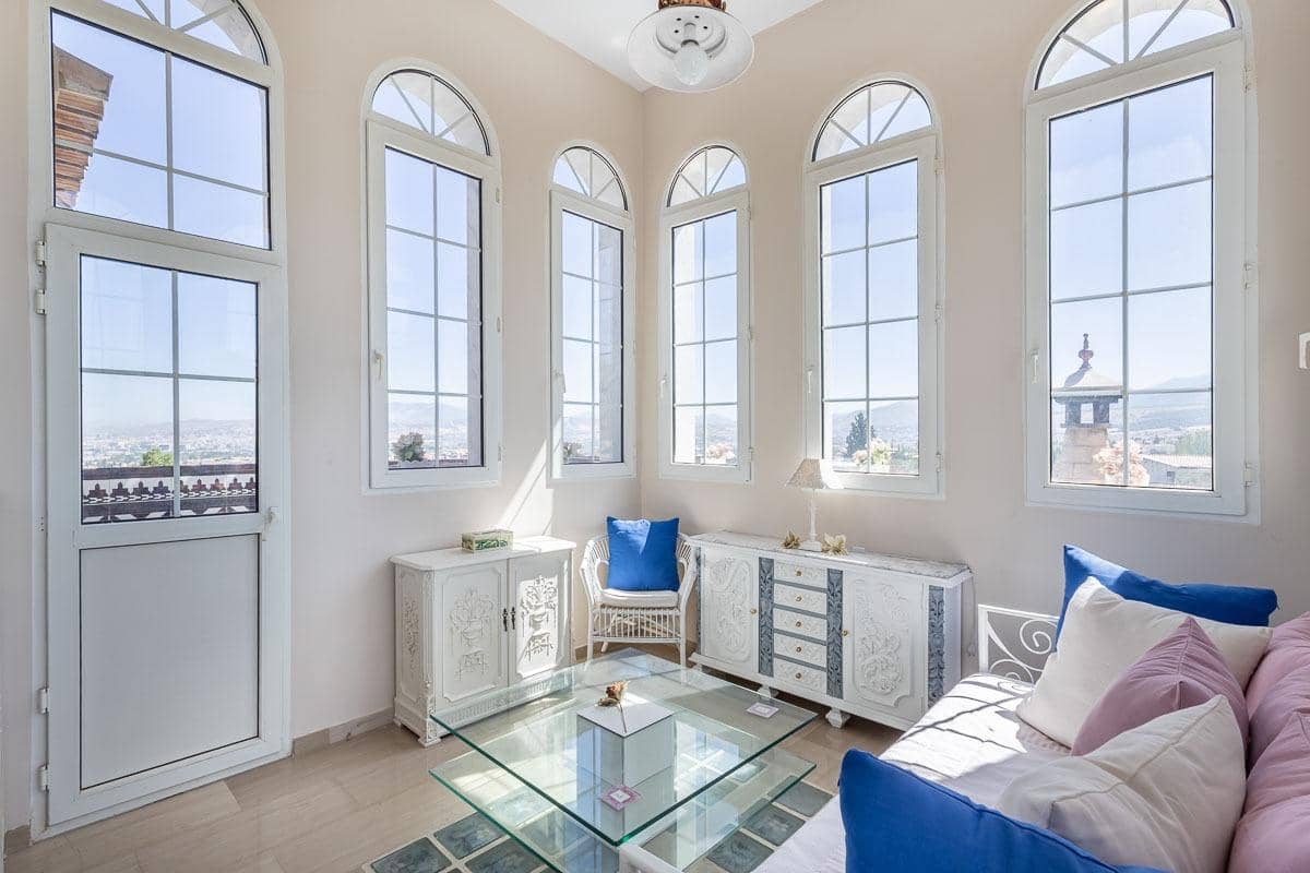 7 bedroom Villa for sale in Ogijares with pool garage - € 1,480,000 (Ref: 9167842)
