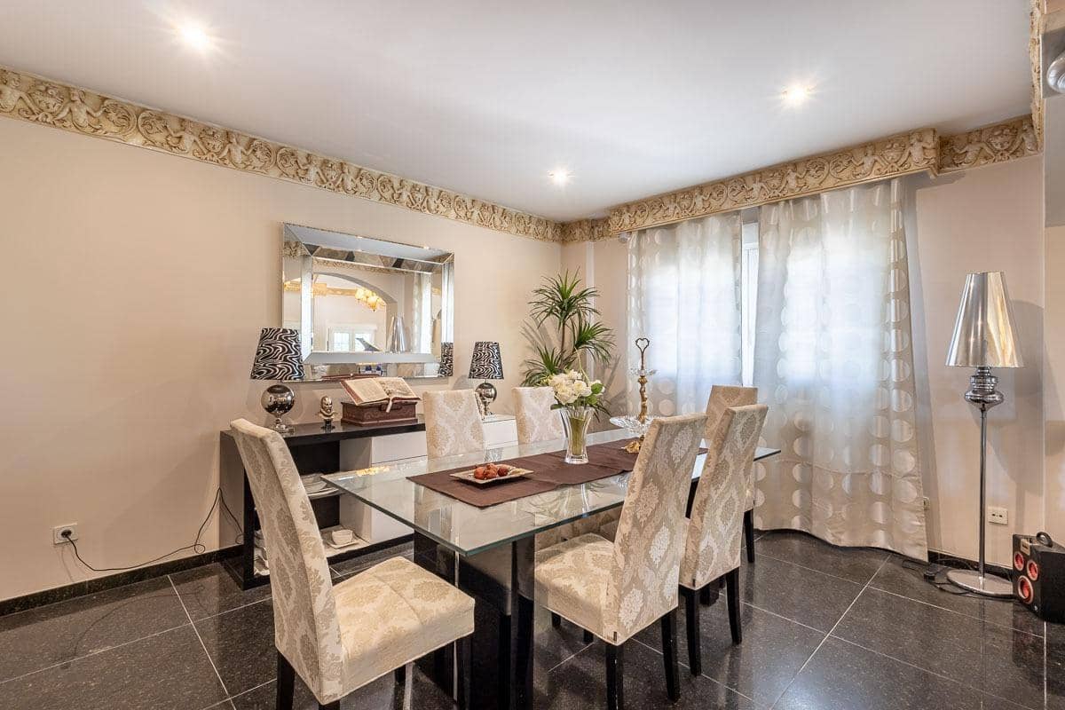 7 bedroom Villa for sale in Ogijares with pool garage - € 1,480,000 (Ref: 9167842)