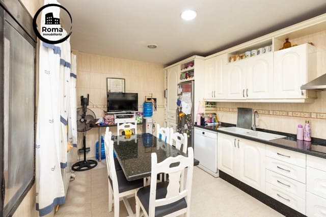 5 soveværelse Villa til salg i Granada by med garage - € 650.000 (Ref: 9167877)
