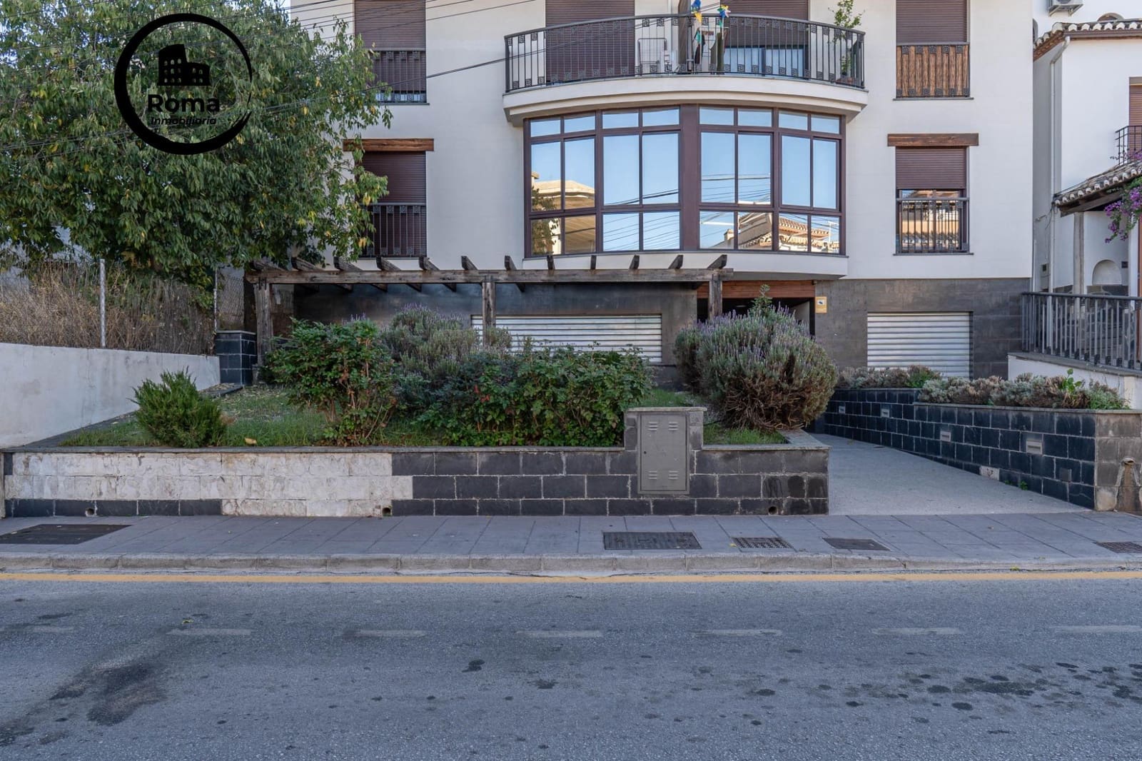 Kommersiell til salgs i Cajar - € 95 000 (Ref: 9167882)