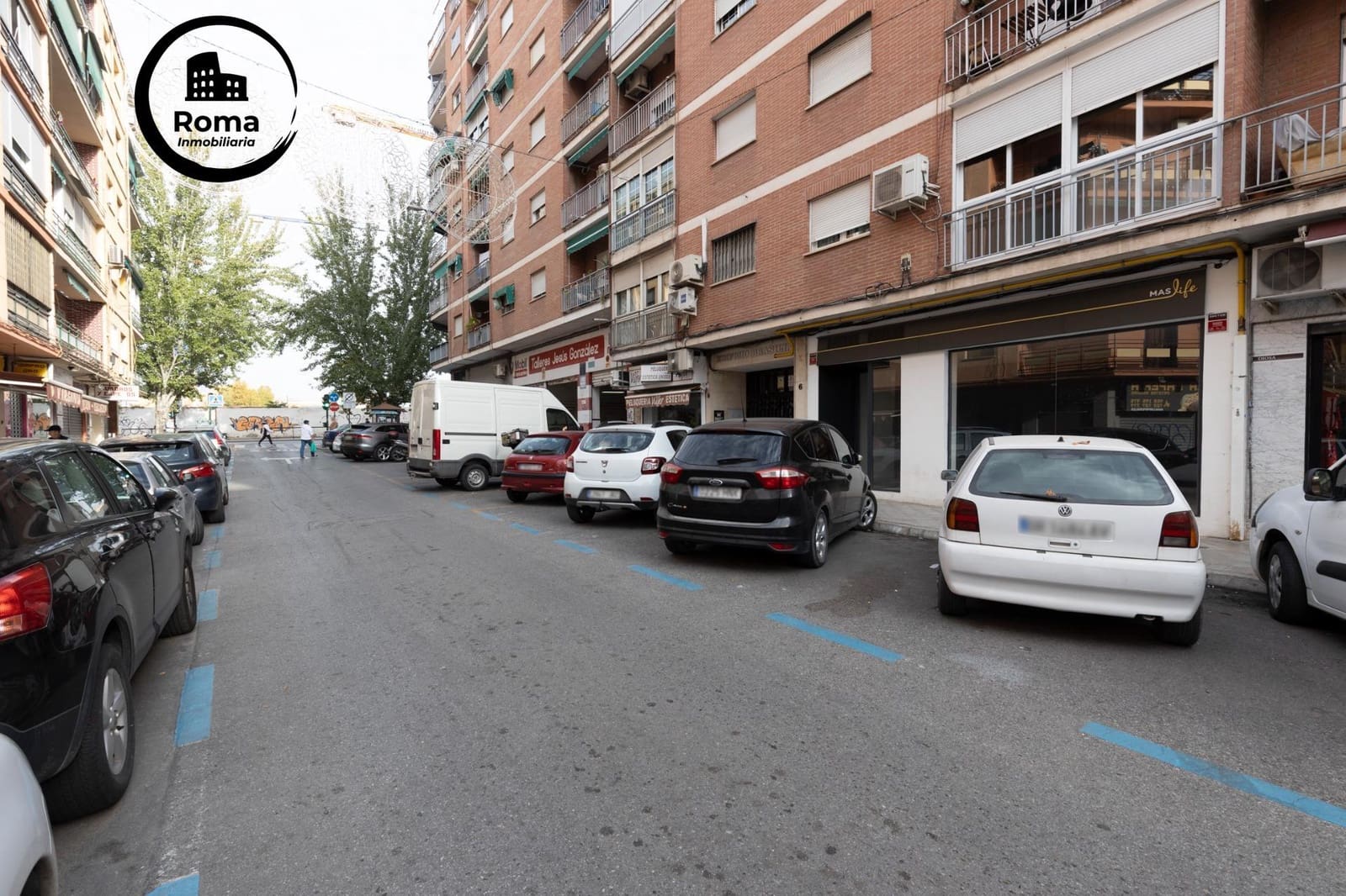 Commercial for sale in Granada city - € 145,000 (Ref: 9167892)