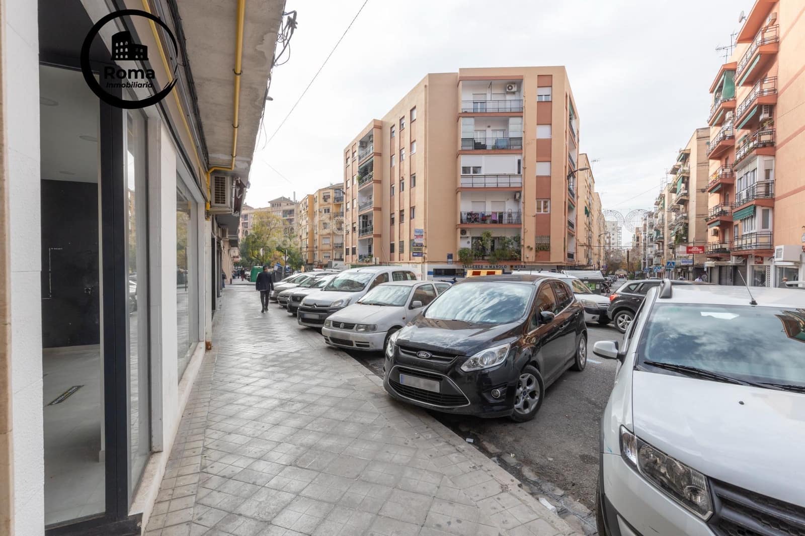 Commercial for sale in Granada city - € 145,000 (Ref: 9167892)