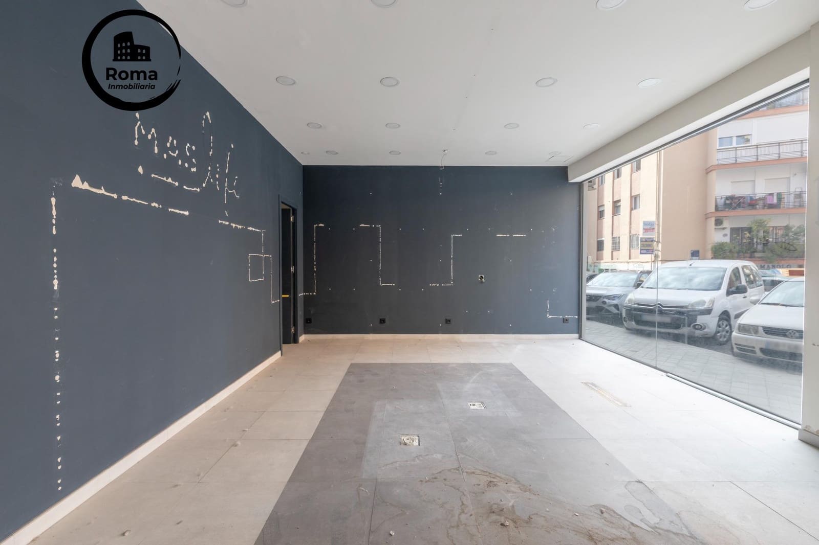 Commercial for sale in Granada city - € 145,000 (Ref: 9167892)