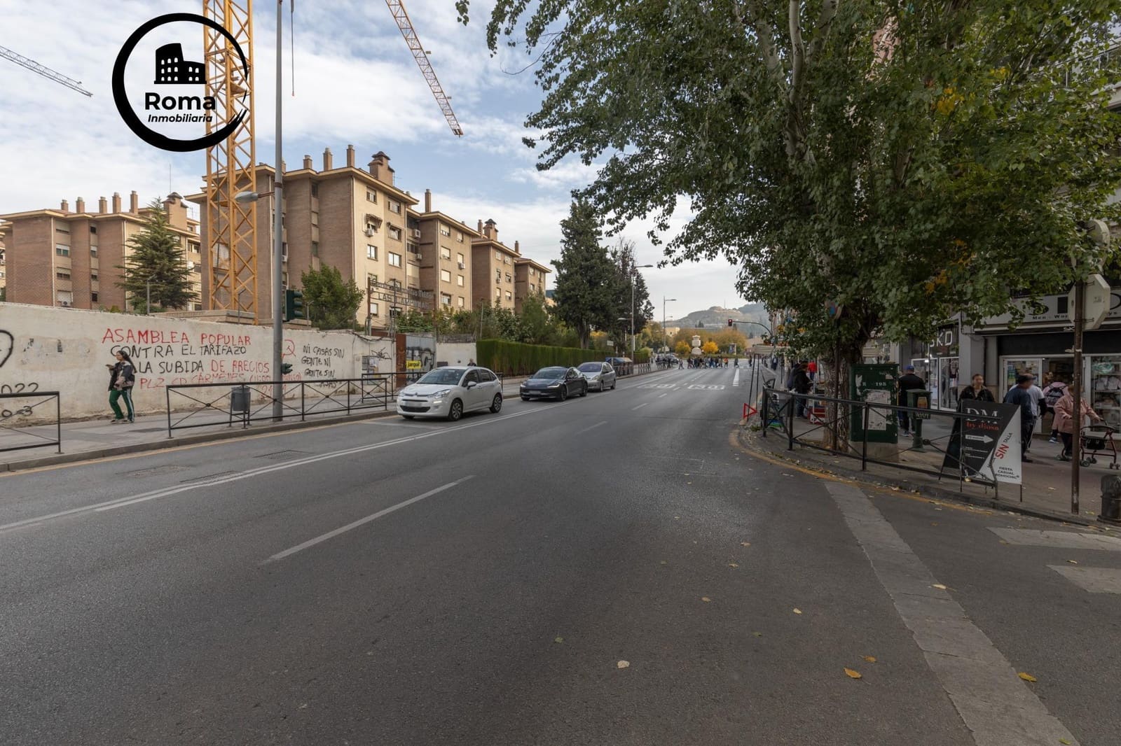Commercial for sale in Granada city - € 145,000 (Ref: 9167892)