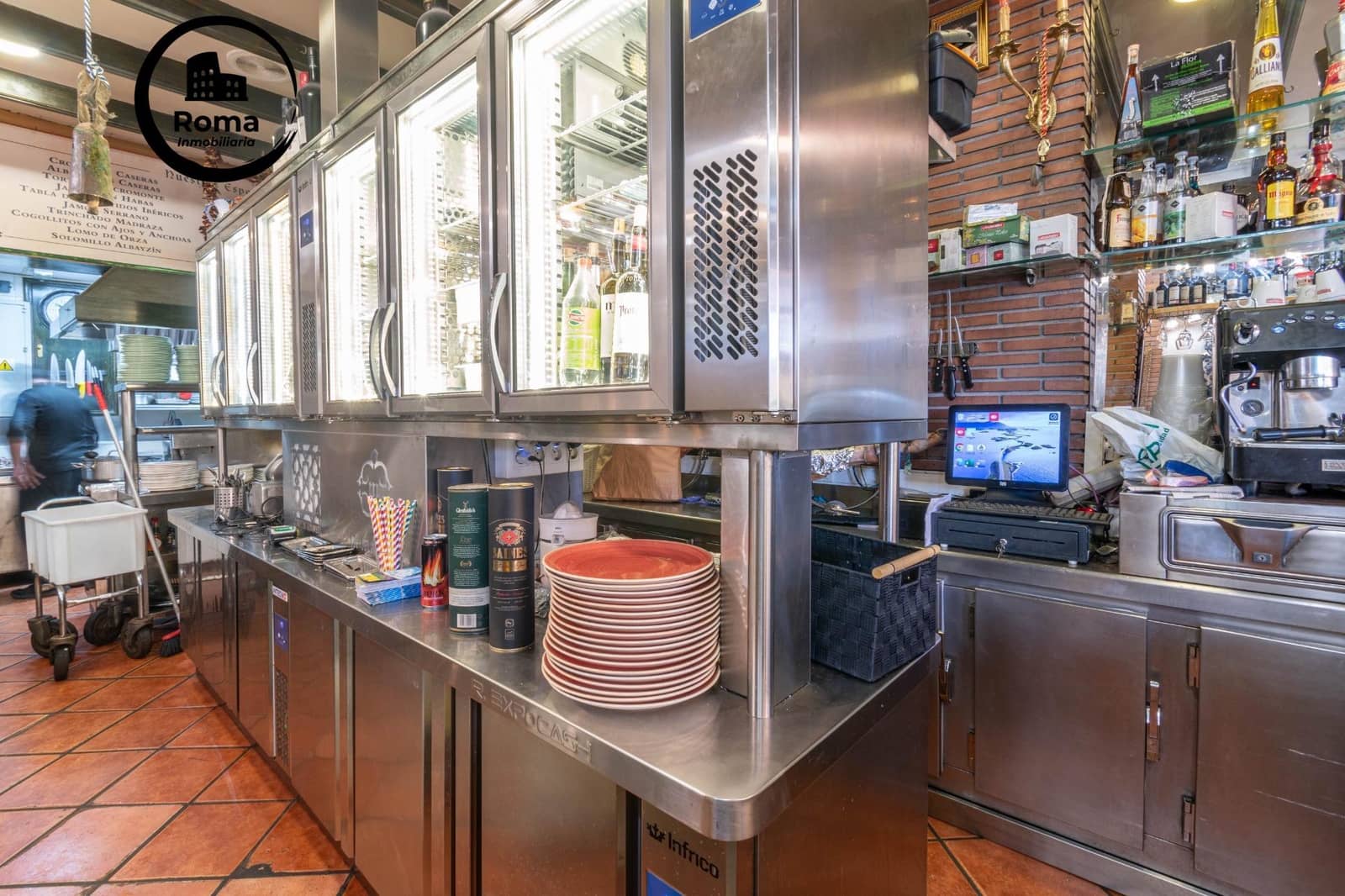 Entreprise à vendre à Grenade ville - 575 000 € (Ref: 9167893)