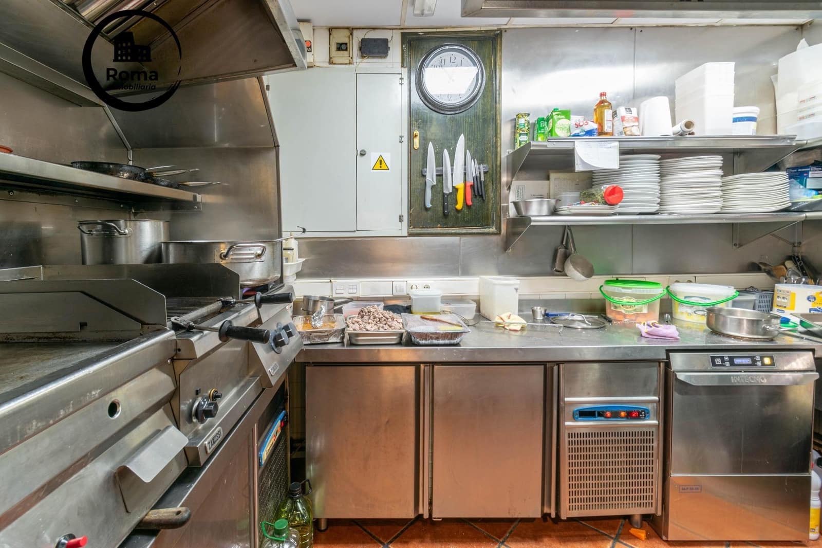 Entreprise à vendre à Grenade ville - 575 000 € (Ref: 9167893)
