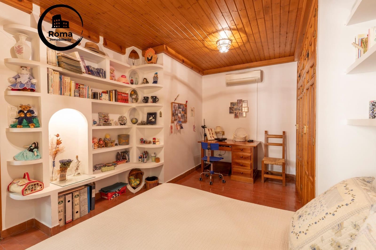 11 soveværelse Villa til salg i Huetor Vega med garage - € 850.000 (Ref: 9167970)