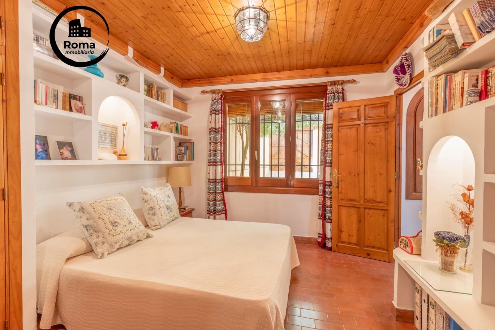 11 soveværelse Villa til salg i Huetor Vega med garage - € 850.000 (Ref: 9167970)