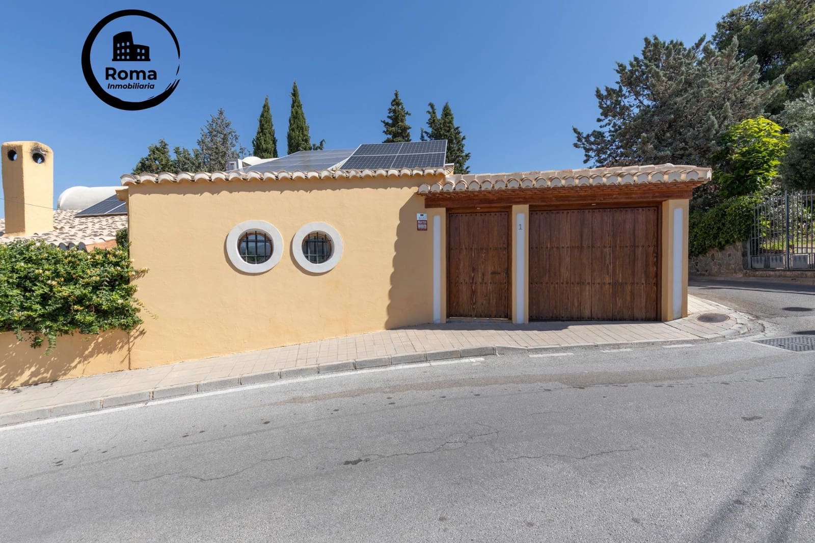 11 soveværelse Villa til salg i Huetor Vega med garage - € 850.000 (Ref: 9167970)