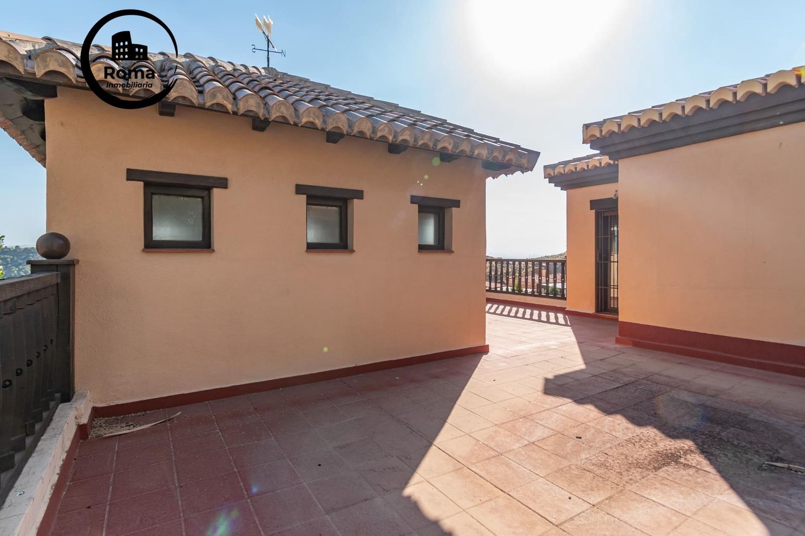4 soverom Villa til salgs i Cenes de la Vega med svømmebasseng garasje - € 890 000 (Ref: 9232700)