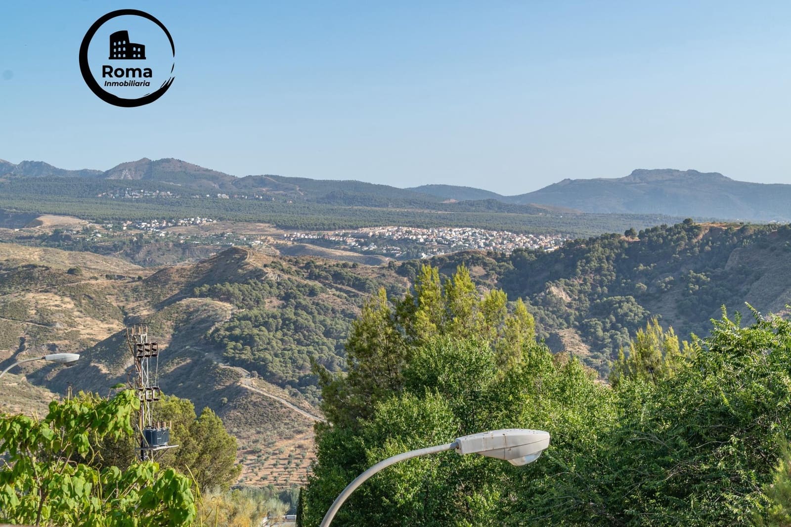4 soverom Villa til salgs i Cenes de la Vega med svømmebasseng garasje - € 890 000 (Ref: 9232700)