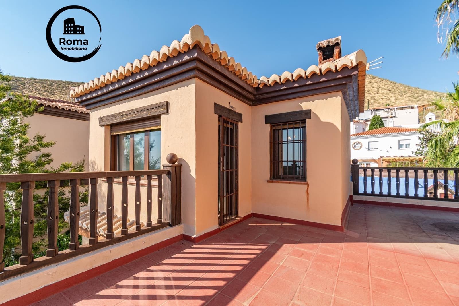 4 soverom Villa til salgs i Cenes de la Vega med svømmebasseng garasje - € 890 000 (Ref: 9232700)