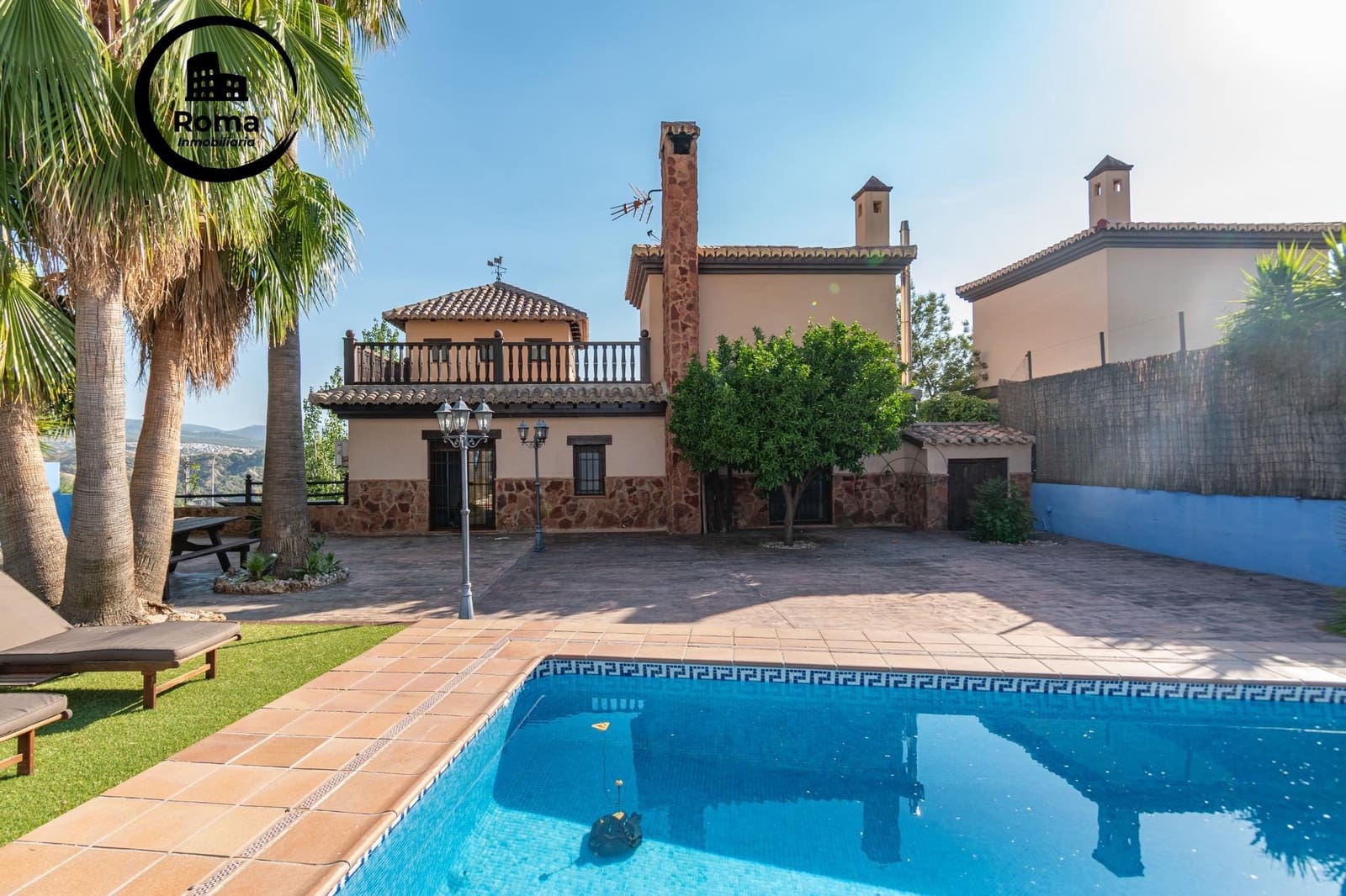 4 soverom Villa til salgs i Cenes de la Vega med svømmebasseng garasje - € 890 000 (Ref: 9232700)