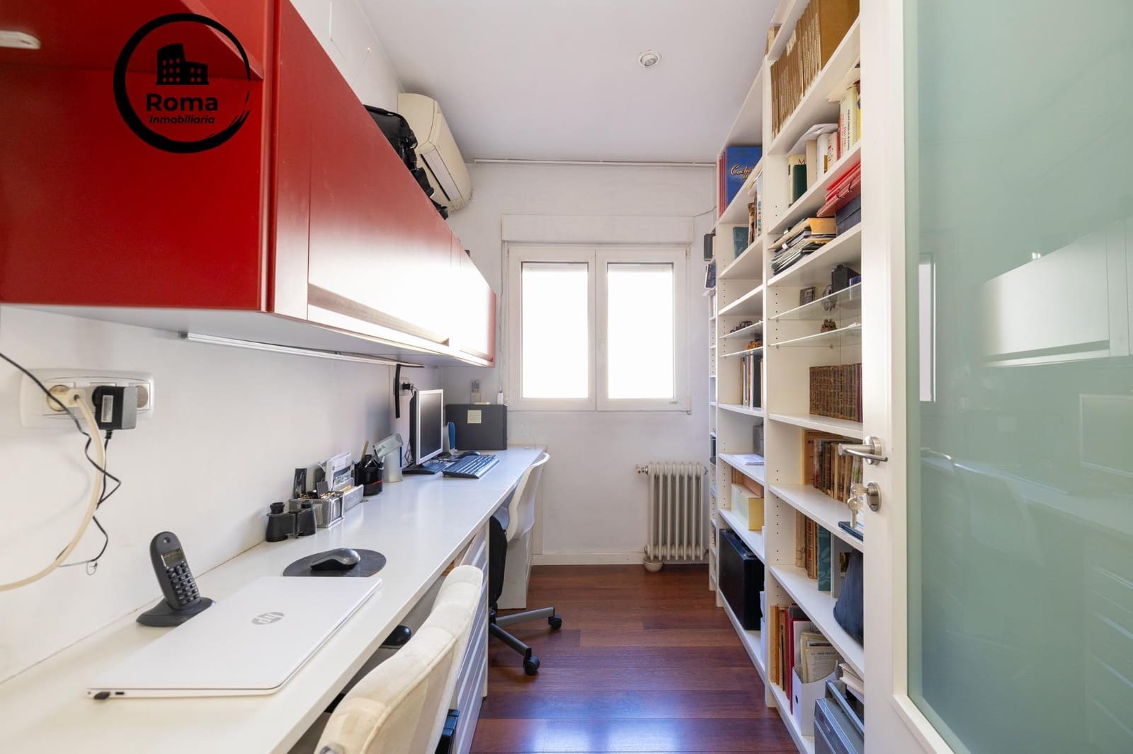 5 bedroom Flat for sale in Granada city with garage - € 799,000 (Ref: 9232707)
