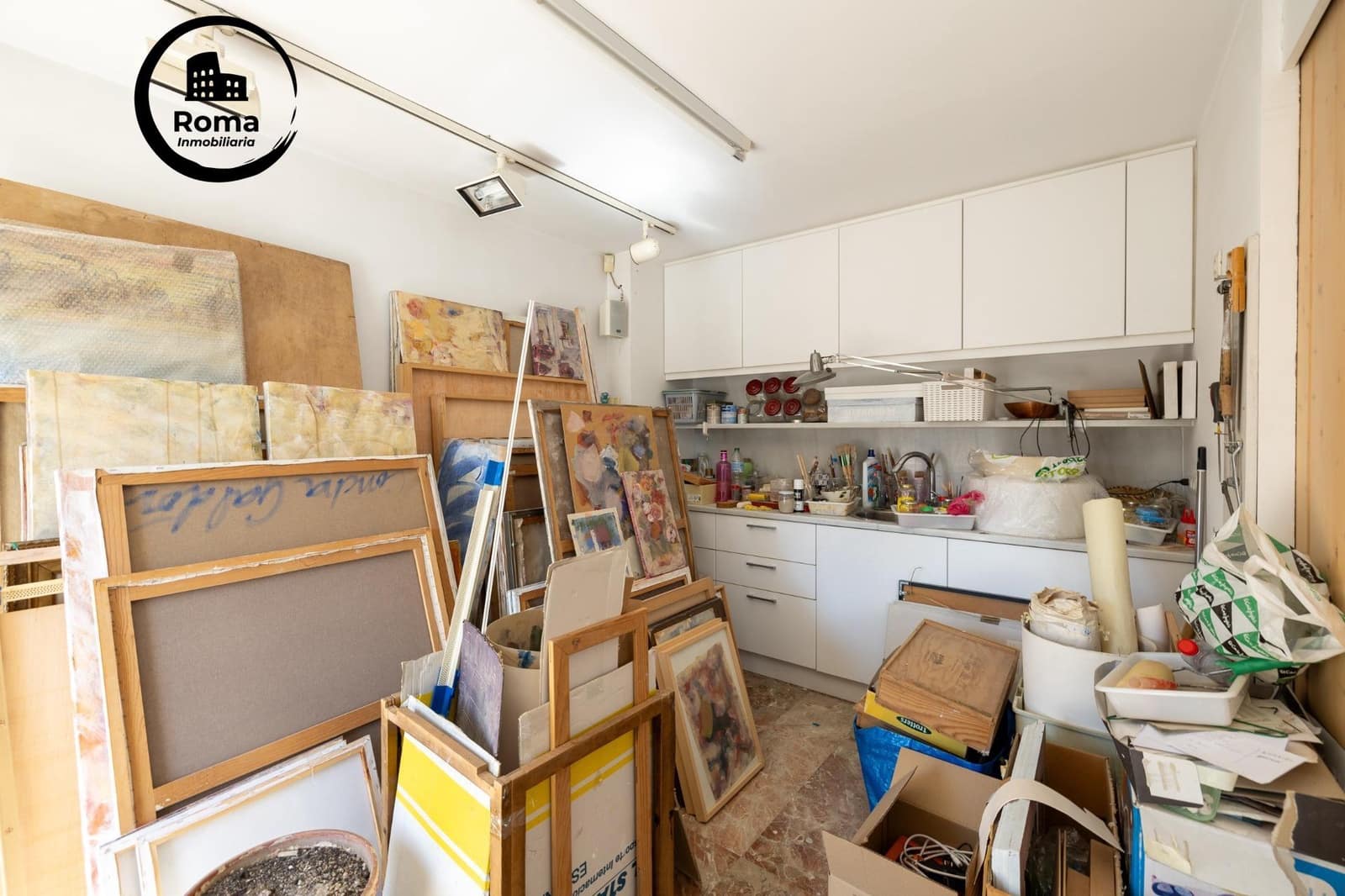 5 bedroom Flat for sale in Granada city with garage - € 799,000 (Ref: 9232707)