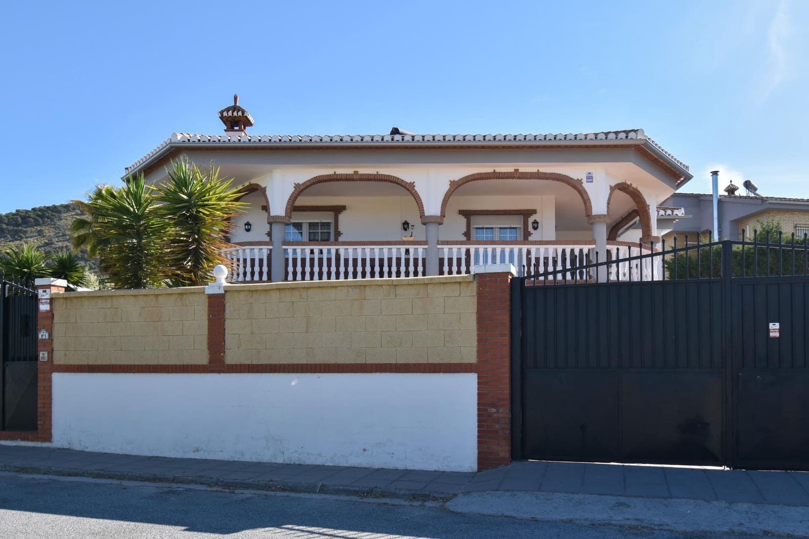 6 soveværelse Villa til salg i Padul med swimmingpool garage - € 515.000 (Ref: 9252195)