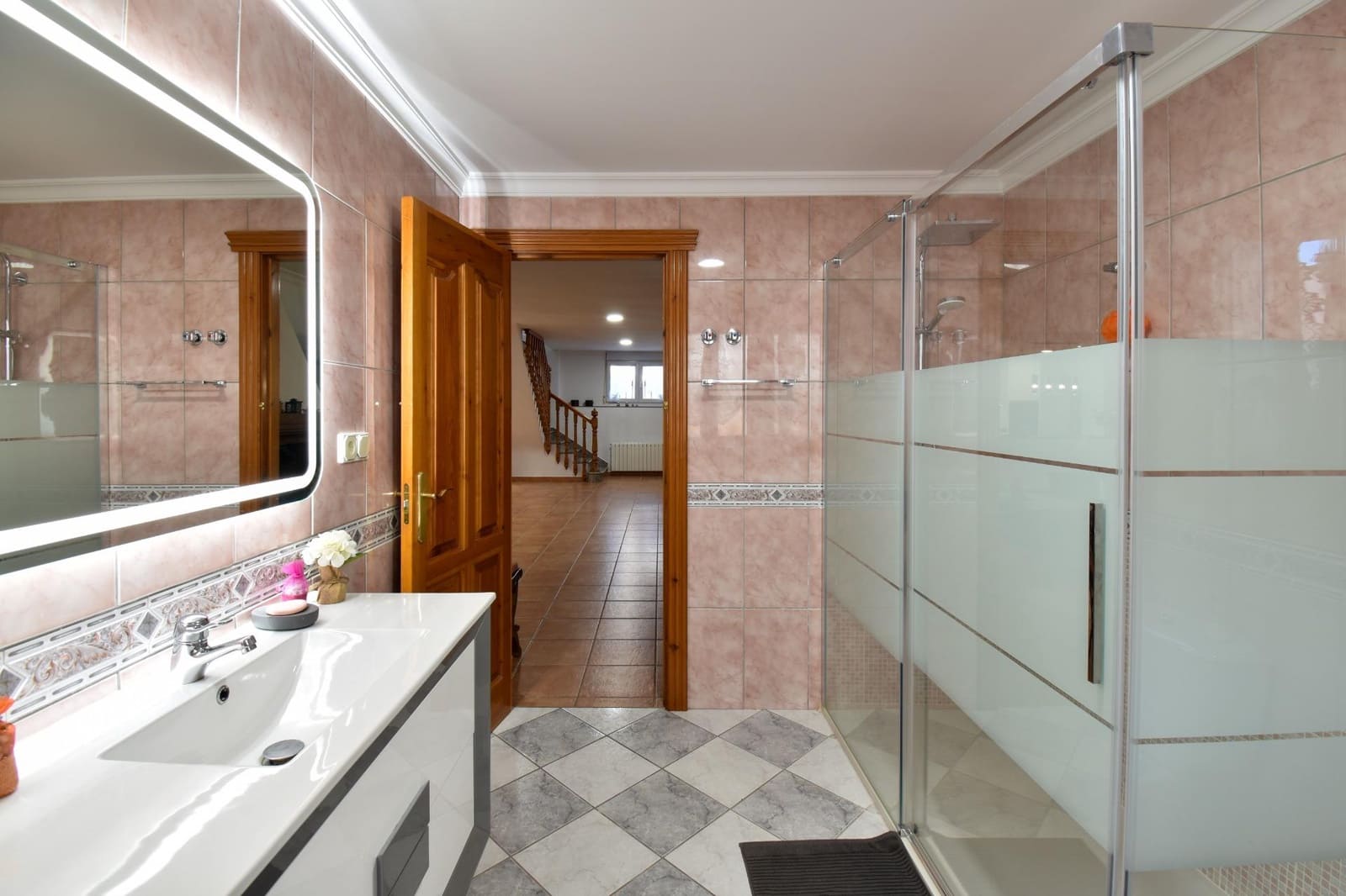 6 soveværelse Villa til salg i Padul med swimmingpool garage - € 515.000 (Ref: 9252195)