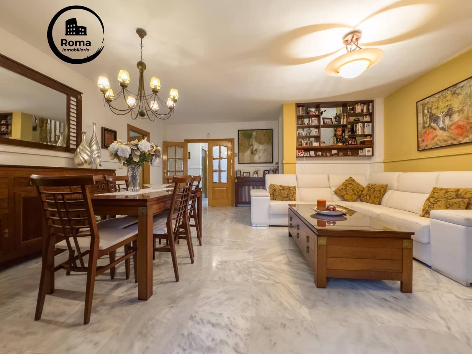 4 bedroom Semi-detached Villa for sale in Las Gabias with pool garage - € 385,000 (Ref: 9252207)