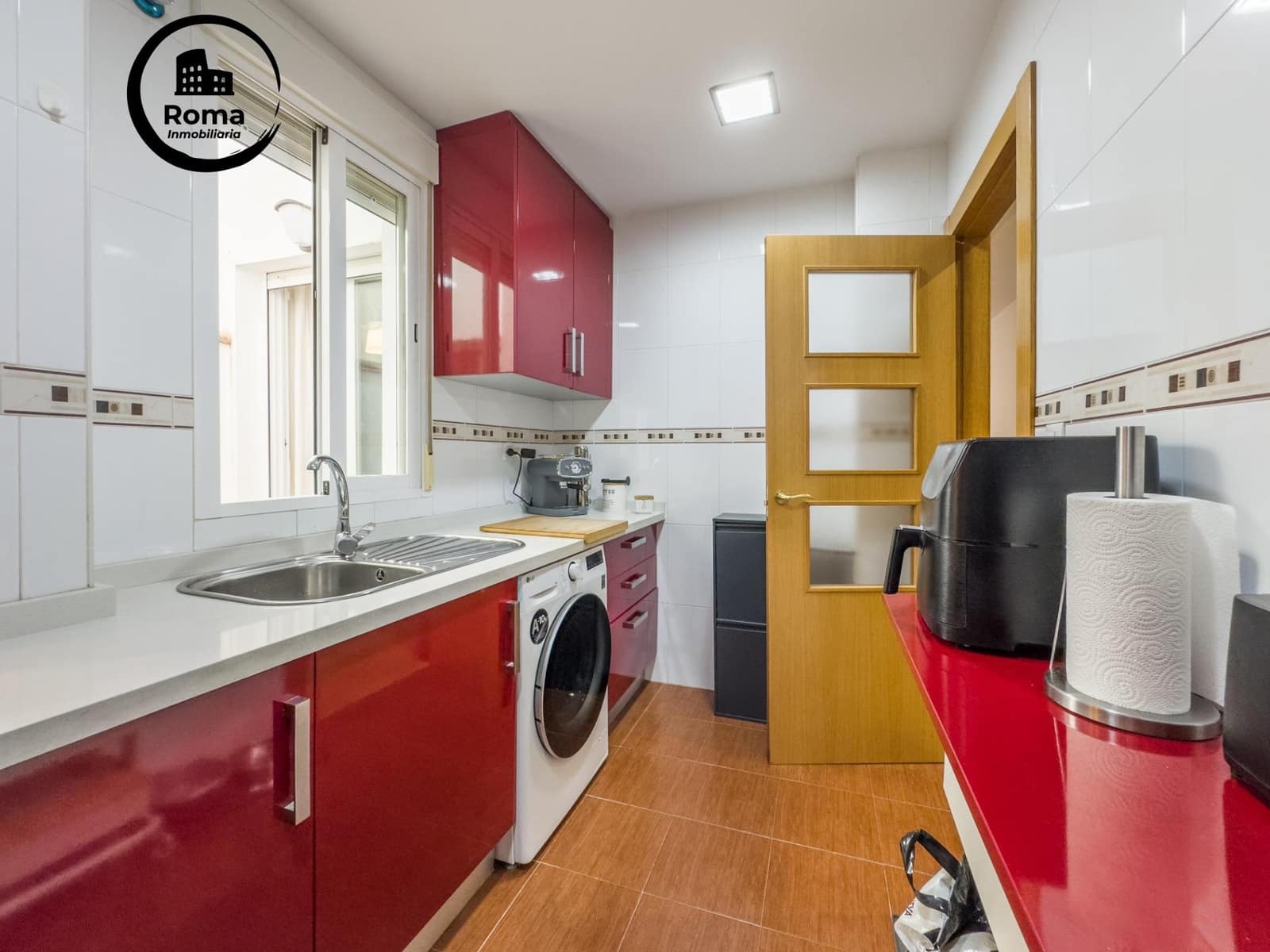 Piso de 2 habitaciones en Churriana de la Vega en venta con garaje - 179.000 € (Ref: 9301132)