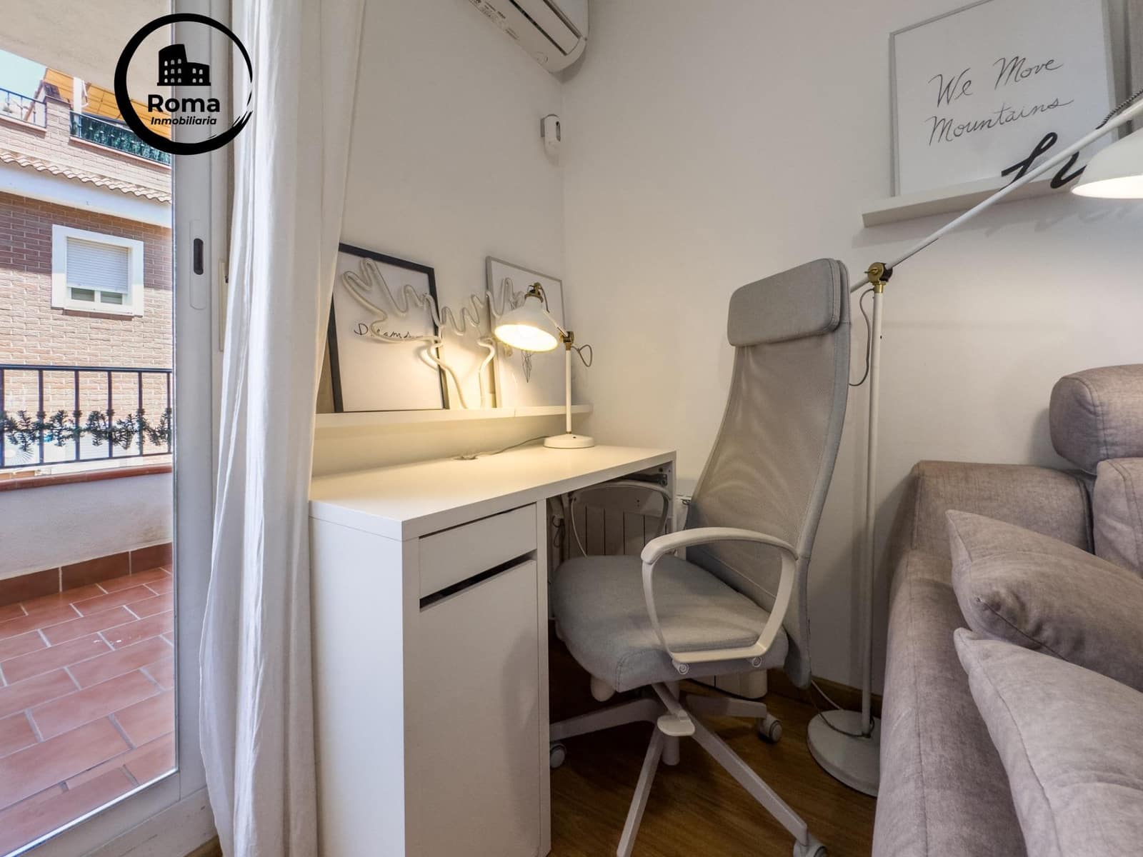 Piso de 2 habitaciones en Churriana de la Vega en venta con garaje - 179.000 € (Ref: 9301132)