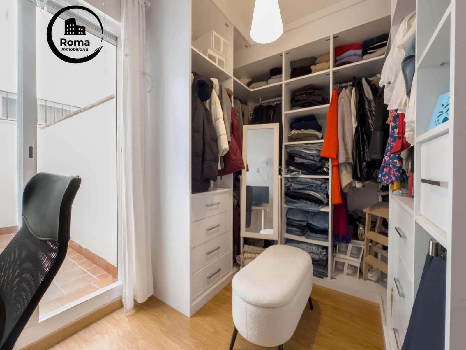 Piso de 2 habitaciones en Churriana de la Vega en venta con garaje - 179.000 € (Ref: 9301132)