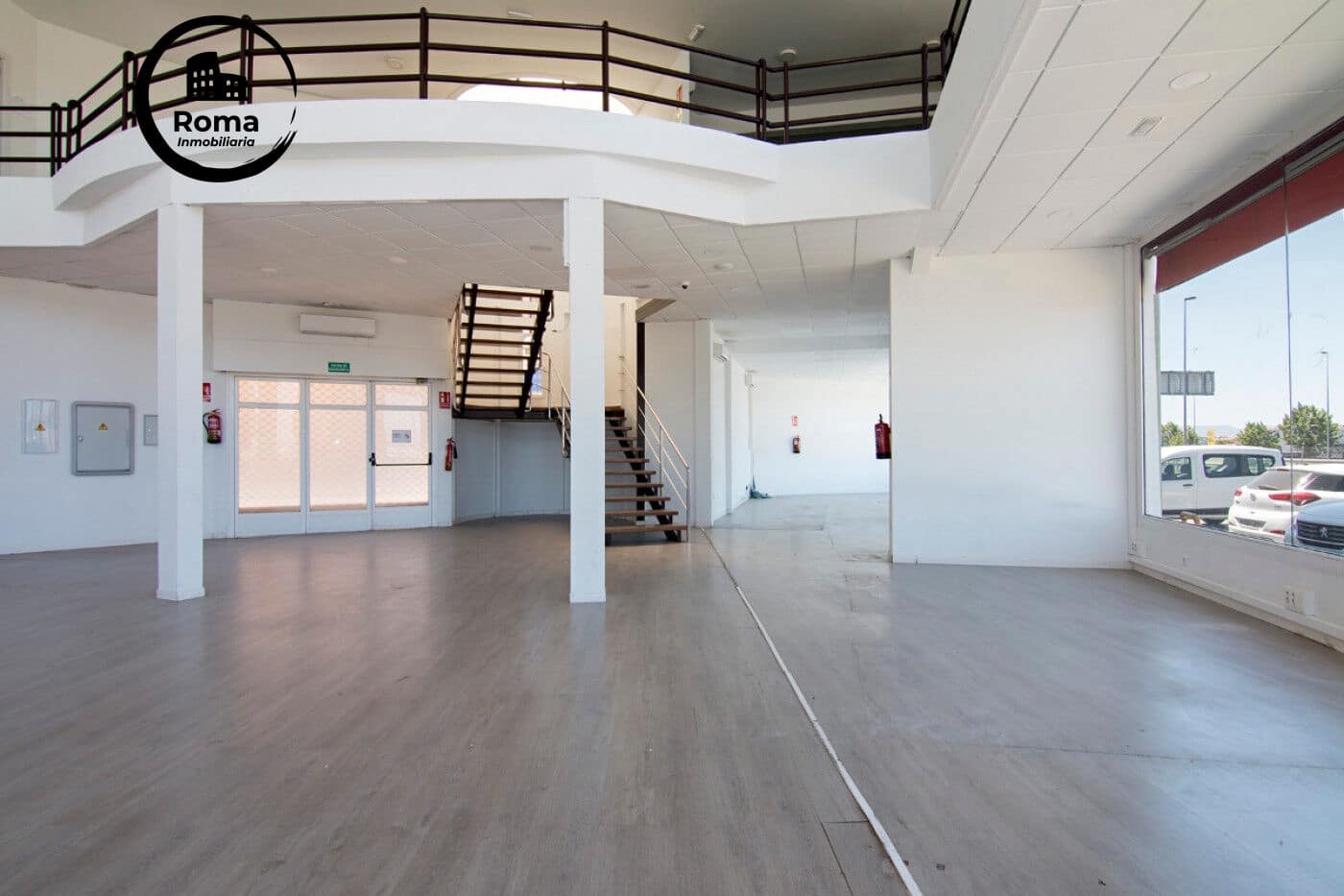 Business for sale in Pulianas with garage - € 1,200,000 (Ref: 9317964)