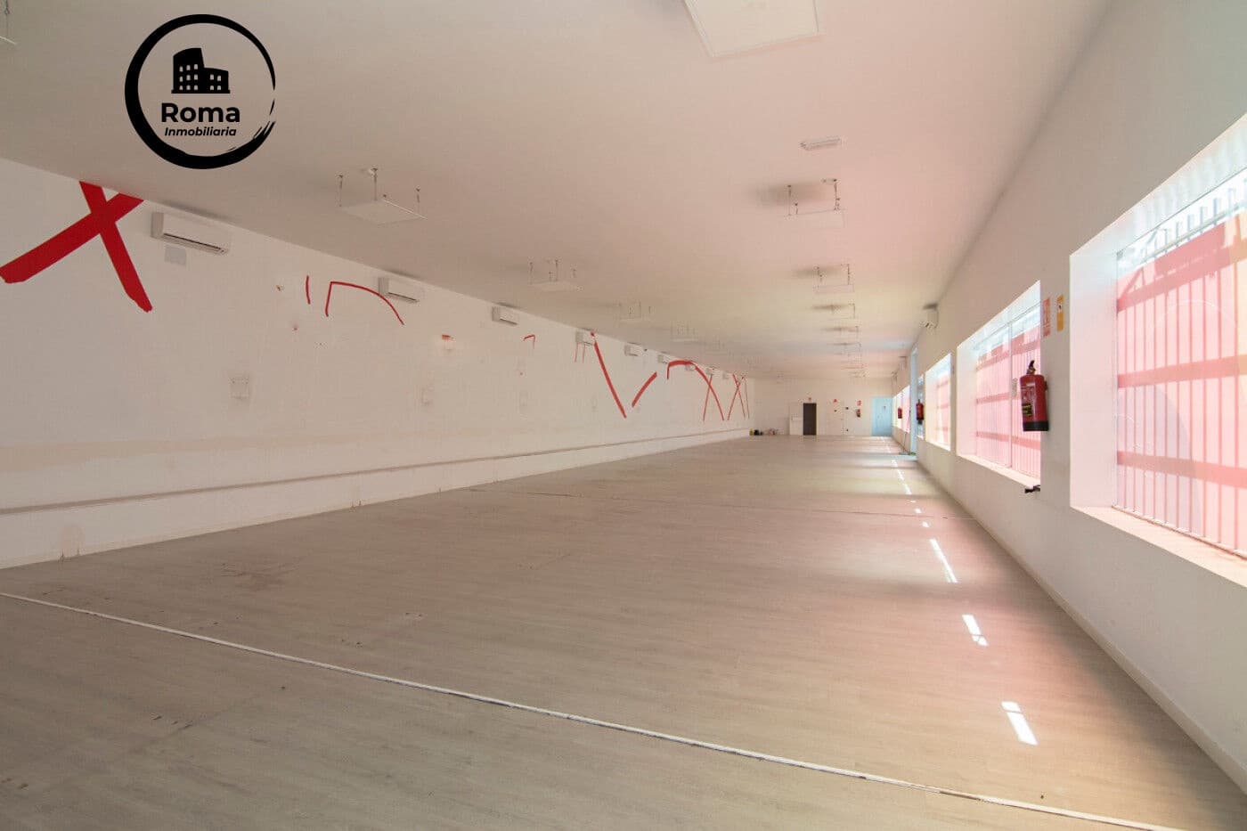 Business for sale in Pulianas with garage - € 1,200,000 (Ref: 9317964)