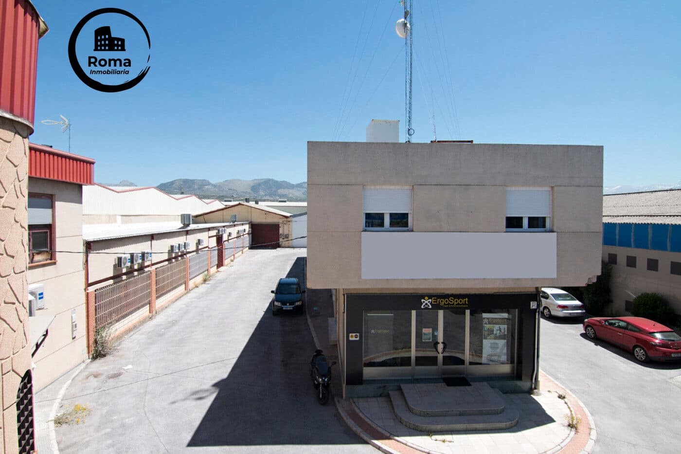 Business for sale in Pulianas with garage - € 1,200,000 (Ref: 9317964)