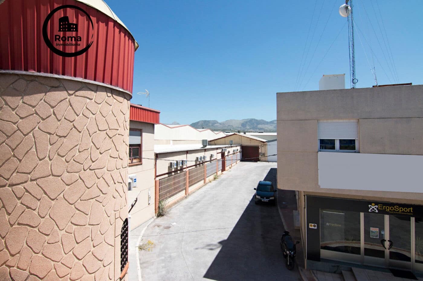 Business for sale in Pulianas with garage - € 1,200,000 (Ref: 9317964)