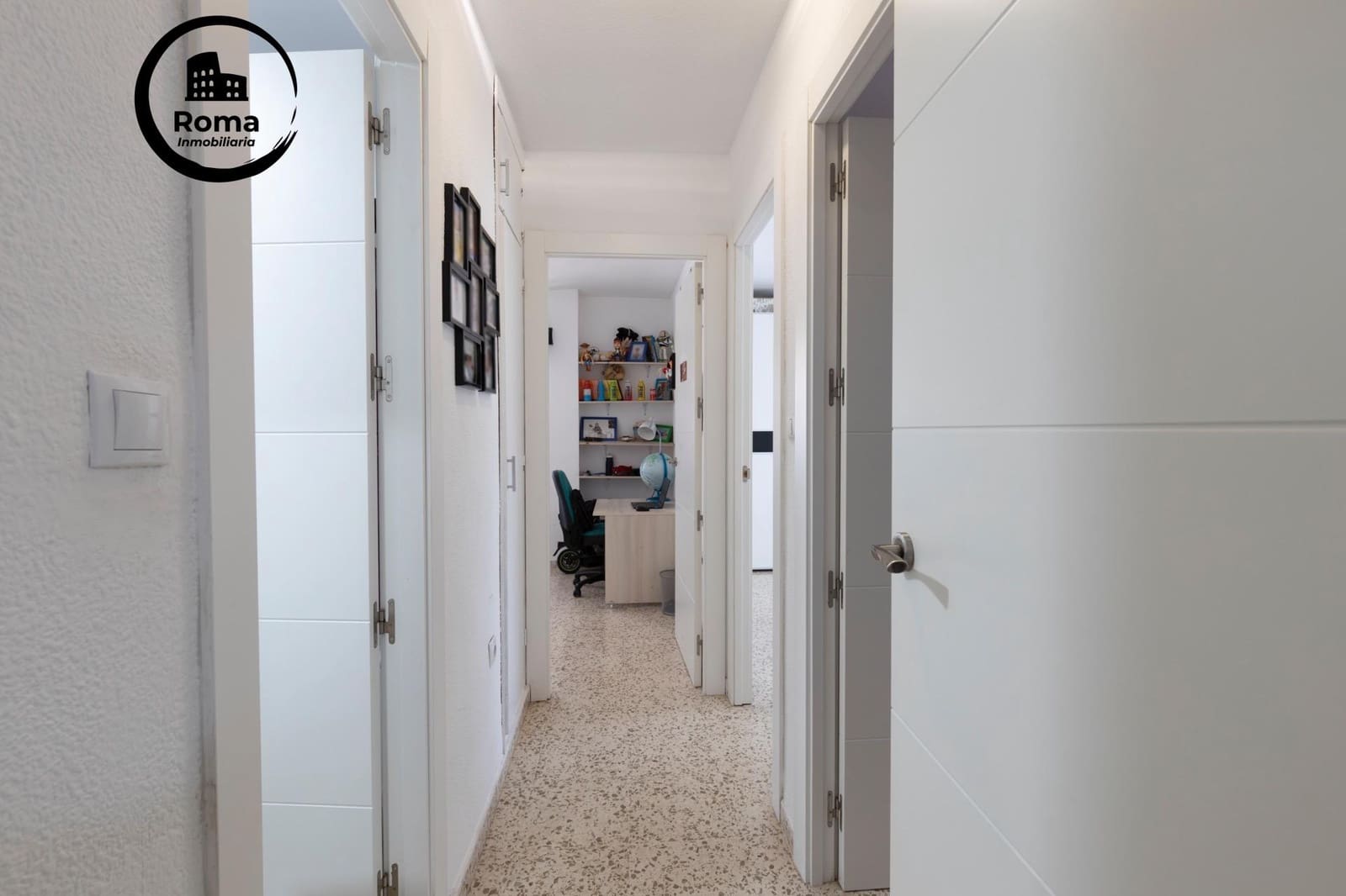 Piso de 3 habitaciones en Granada ciudad en venta con garaje - 129.900 € (Ref: 9326596)