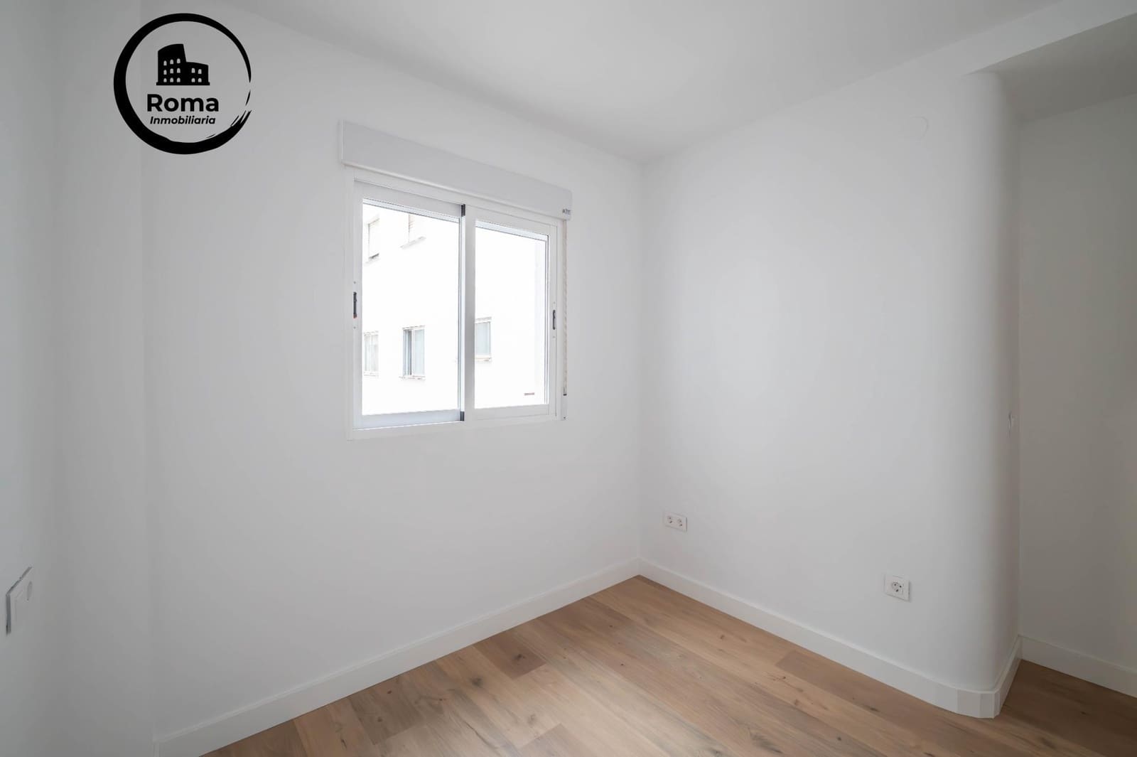 Piso de 3 habitaciones en Granada ciudad en venta con garaje - 398.000 € (Ref: 9367721)