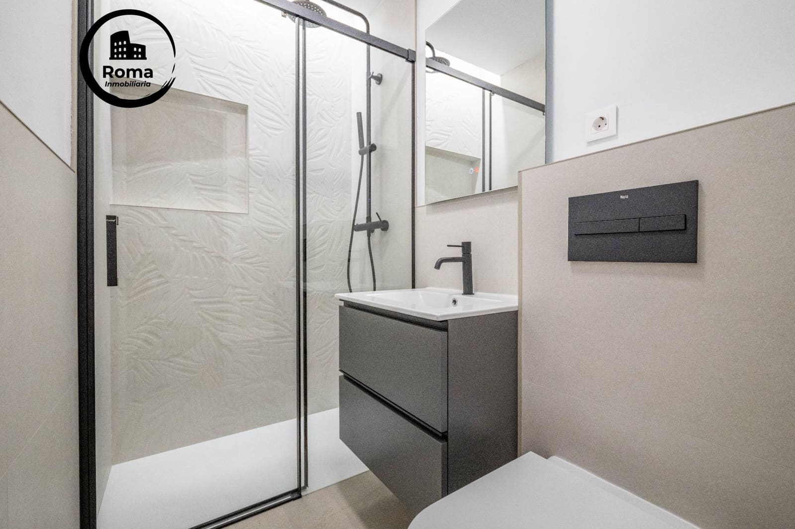 Piso de 3 habitaciones en Granada ciudad en venta con garaje - 398.000 € (Ref: 9367721)