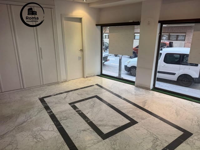 1 slaapkamer Commercieel te huur in Centro, Granada stad - € 400 (Ref: 9383076)