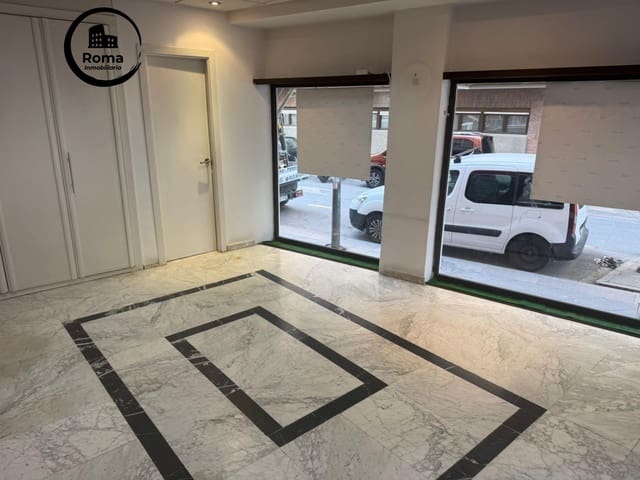 1 slaapkamer Commercieel te huur in Centro, Granada stad - € 400 (Ref: 9383076)