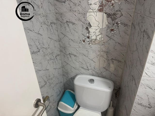 1 slaapkamer Commercieel te huur in Centro, Granada stad - € 400 (Ref: 9383076)