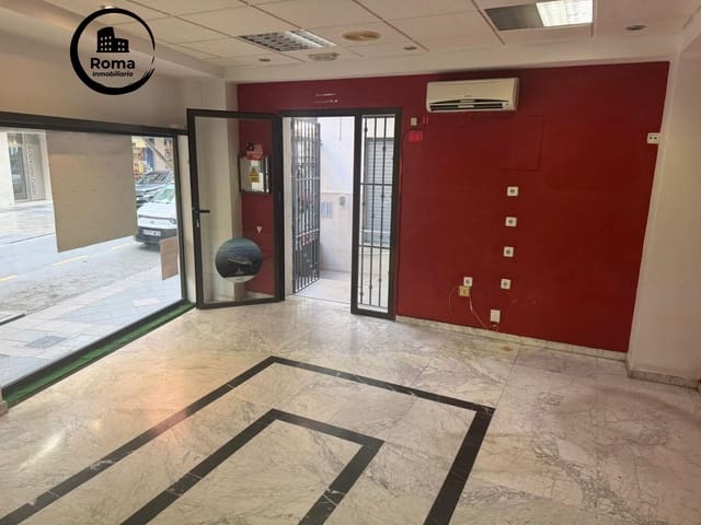 1 slaapkamer Commercieel te huur in Centro, Granada stad - € 400 (Ref: 9383076)