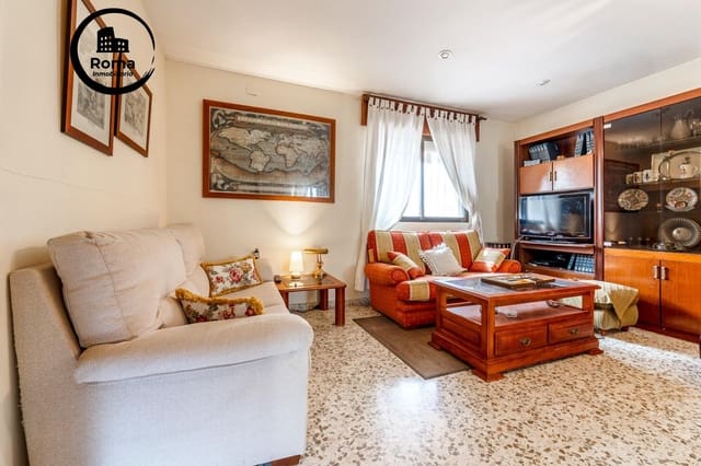 4 chambre Villa/Maison à vendre à Albaicin, Grenade ville avec piscine garage - 288 000 € (Ref: 9385746)