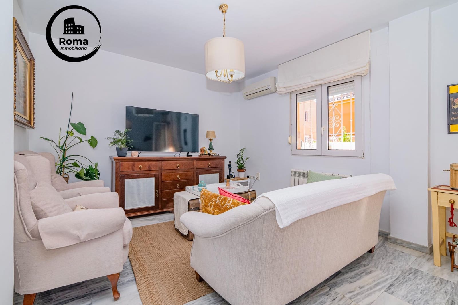 5 soveværelse Villa til salg i Jun med swimmingpool garage - € 279.900 (Ref: 9396164)