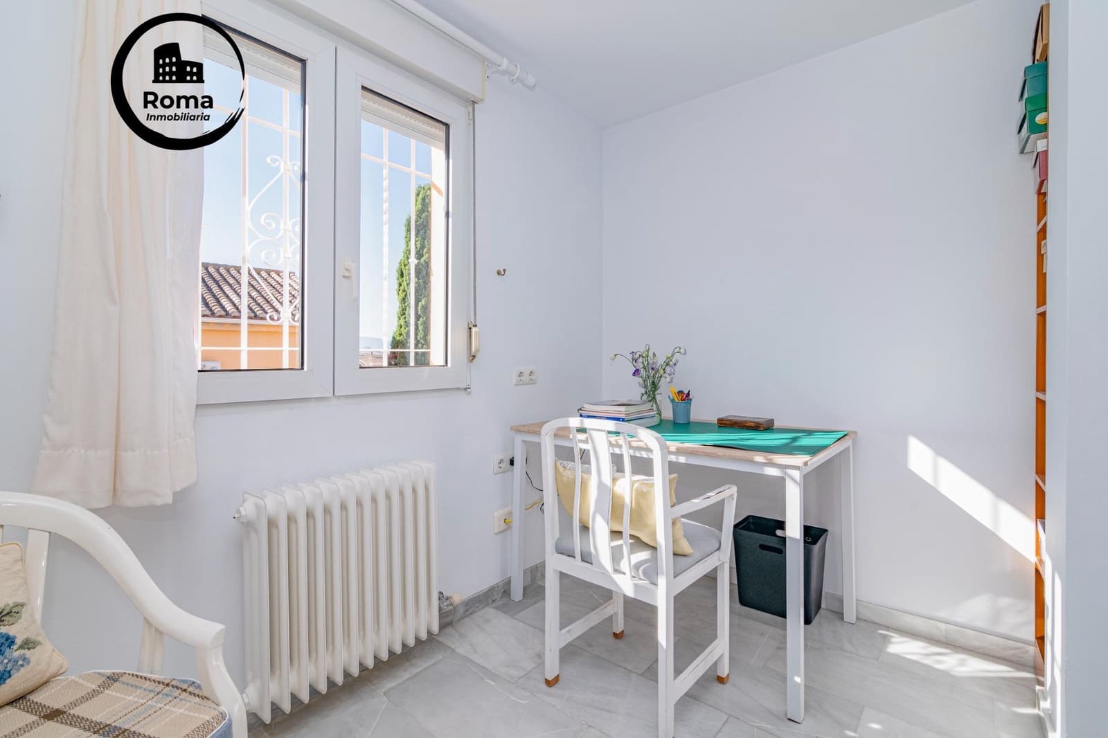 5 soveværelse Villa til salg i Jun med swimmingpool garage - € 279.900 (Ref: 9396164)