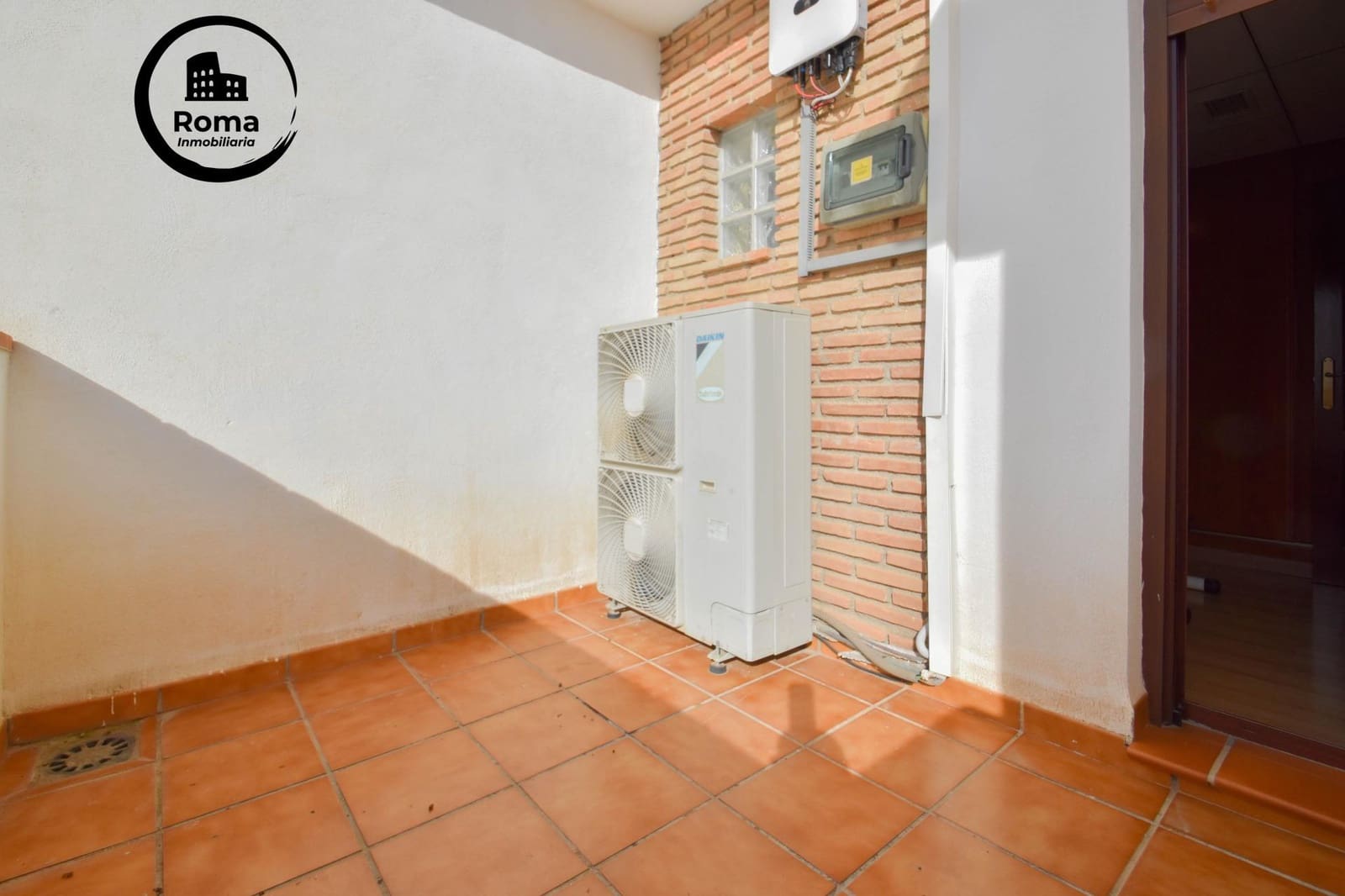 7 bedroom Villa for sale in Cullar Vega with pool garage - € 394,000 (Ref: 9398614)