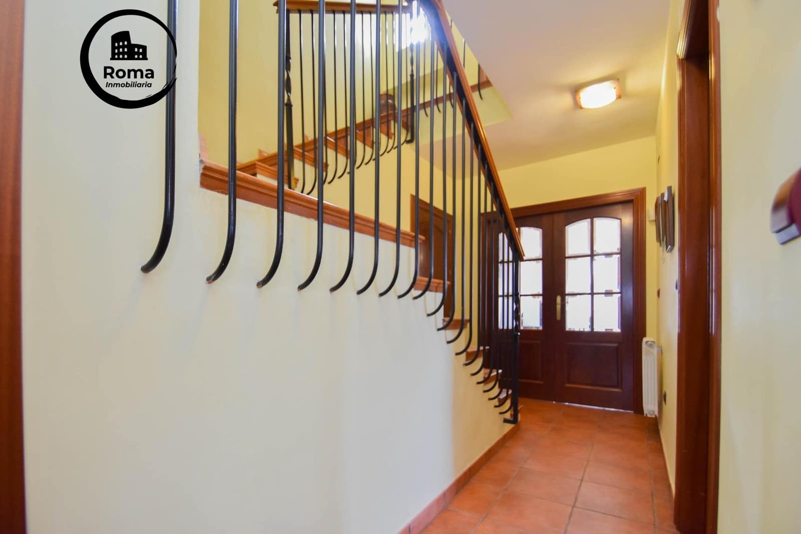 7 bedroom Villa for sale in Cullar Vega with pool garage - € 394,000 (Ref: 9398614)